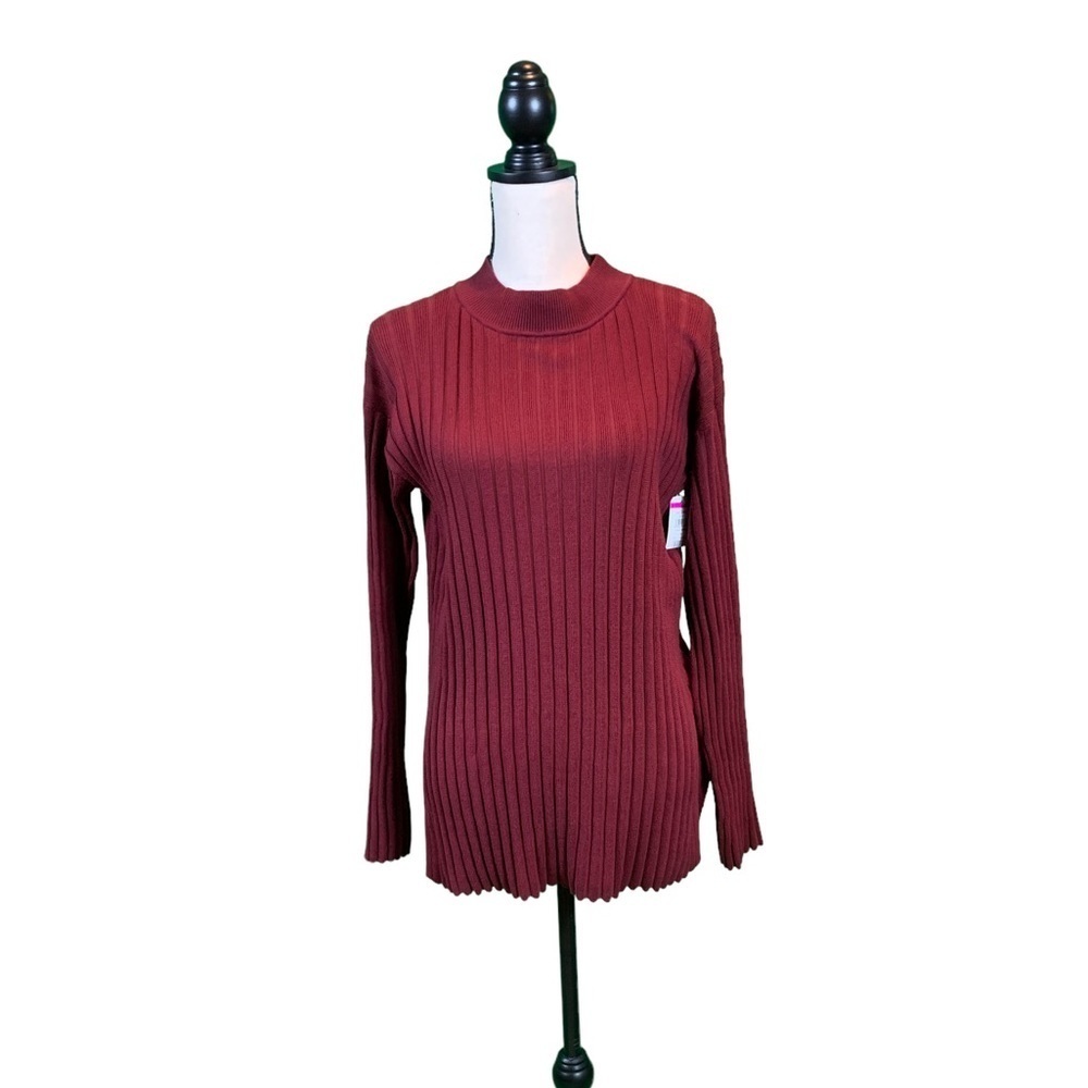 Vince Camuto Women's Mock Turtleneck Red Wine Cranberry Sweater - Medium